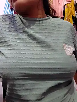 Snapshot of Hot_hania chatting on 11-30-25, 03:05 Hot hania online show from 11-30-25, 03:05