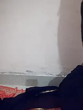 Snapshot of Alli8900 chatting on 02-01-26, 06:50 Alli8900 online show from 02-01-26, 06:50