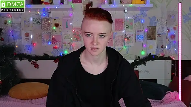 Snapshot of sSugarRush chatting on 12-15-25, 04:22 sSugarRush online show from 12-15-25, 04:22