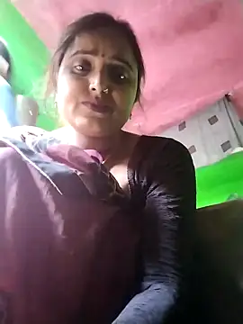 Snapshot of Pooja_hote chatting on 11-30-25, 05:22 Pooja hote online show from 11-30-25, 05:22