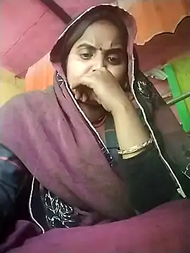 Snapshot of Pooja_hote chatting on 12-01-25, 05:34 Pooja hote online show from 12-01-25, 05:34