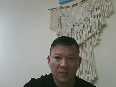 klasdjhasid online show from 12-20-25, 12:12