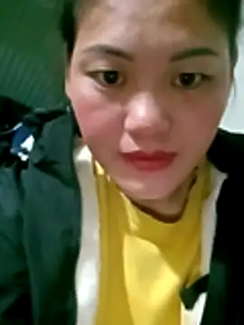 Snapshot of lynae-0 chatting on 11-26-25, 05:58 lynae-0 online show from 11-26-25, 05:58