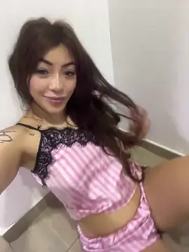 DAKOTA SAKURA online show from 06-04-26, 02:23