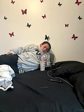 Snapshot of sexicolombiana_ chatting on 12-16-25, 10:48 sexicolombiana online show from 12-16-25, 10:48