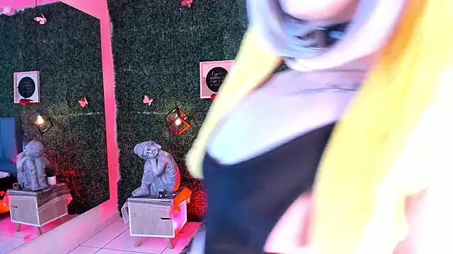 Snapshot of AkiraKurosei chatting on 02-25-26, 05:39 AkiraKurosei online show from 02-25-26, 05:39