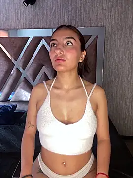 Snapshot of ZoeJohnson_Pink chatting on 11-25-25, 12:49 ZoeJohnson Pink online show from 11-25-25, 12:49