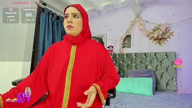 Dalia-Saadi online show from 12-14-25, 01:05