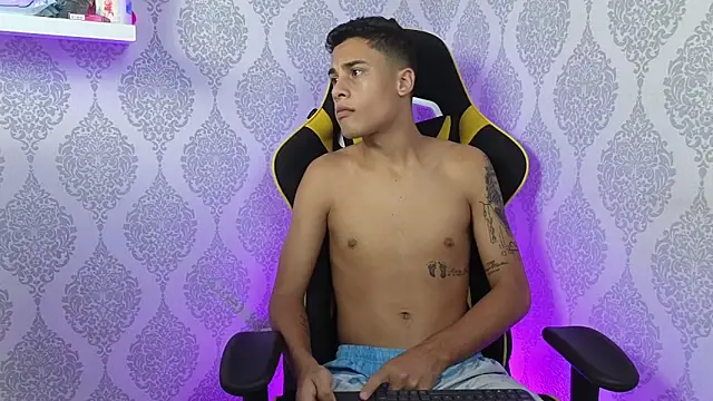 The big twink x online show from 11-25-25, 07:47