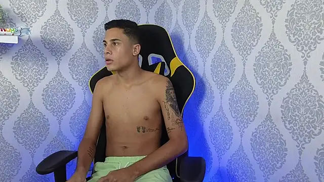 The big twink x online show from 11-26-25, 07:26