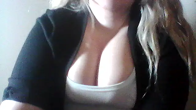 BelladonnaSkye online show from 12-02-25, 08:26