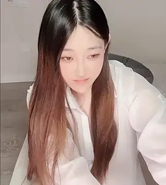 clara-cc online show from 02-10-26, 01:15