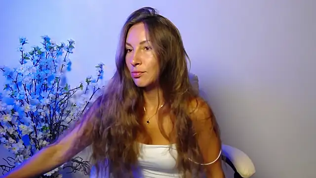 Brandy Gem online show from 08-08-26, 09:11