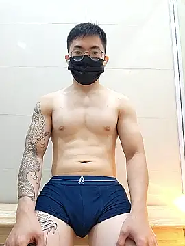 Snapshot of Valerious180 chatting on 01-16-26, 05:28 Valerious180 online show from 01-16-26, 05:28