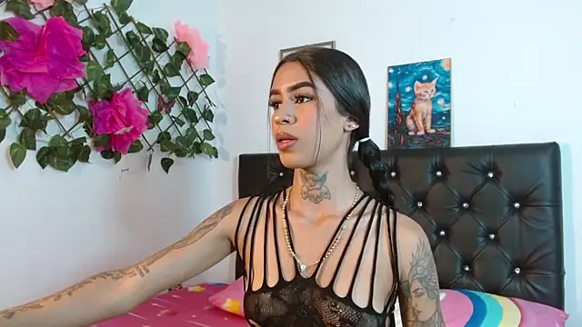 Snapshot of Ameliejoness_ chatting on 01-11-26, 04:12 Ameliejoness online show from 01-11-26, 04:12