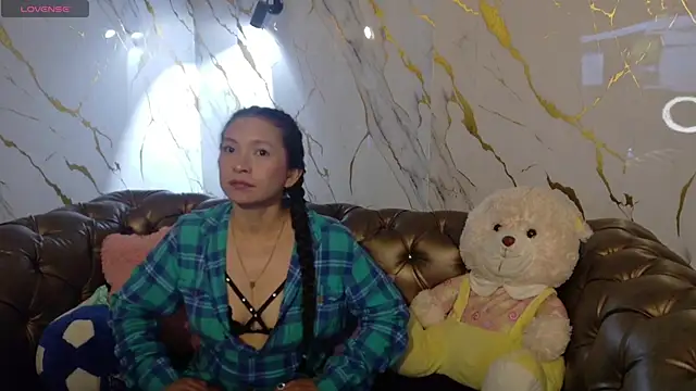 Cloe16  online show from 12-14-25, 02:39