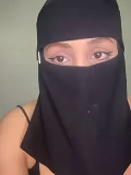 Snapshot of arabayla chatting on 12-05-25, 02:25 arabayla online show from 12-05-25, 02:25