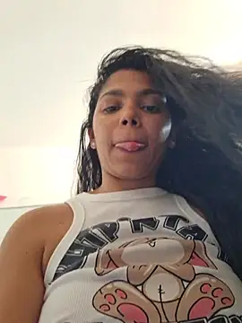 Snapshot of Mia_Rosex chatting on 12-13-25, 07:53 Mia Rosex online show from 12-13-25, 07:53