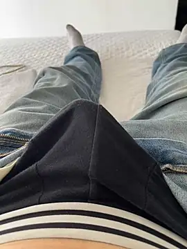 Snapshot of Daisuke_01 chatting on 01-14-26, 10:03 Daisuke 01 online show from 01-14-26, 10:03