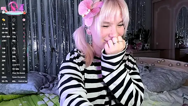 LolaDollyMur online show from 01-06-26, 07:06