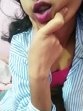 Snapshot of sexylyva chatting on 12-16-25, 04:12 sexylyva online show from 12-16-25, 04:12