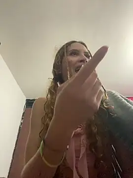 Labby18 online show from 12-19-25, 03:24