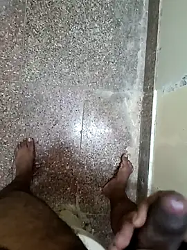 Snapshot of ray_buny chatting on 11-26-25, 07:37 ray buny online show from 11-26-25, 07:37