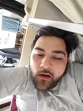 Snapshot of Koma001 chatting on 02-23-26, 05:10 Koma001 online show from 02-23-26, 05:10