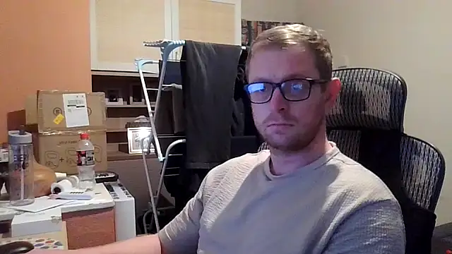 randomgin online show from 12-16-25, 04:01