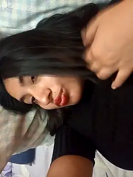 Snapshot of Bizcochitoc4 chatting on 01-19-26, 03:54 Bizcochitoc4 online show from 01-19-26, 03:54