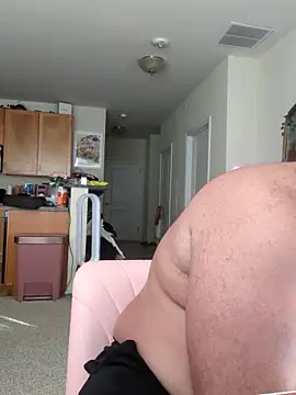 Snapshot of BigBearforCuddles chatting on 04-22-26, 10:44 BigBearforCuddles online show from 04-22-26, 10:44