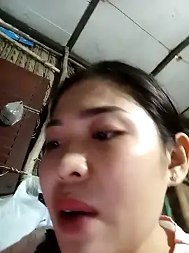 Lin-kute98 online show from 05-11-26, 02:12