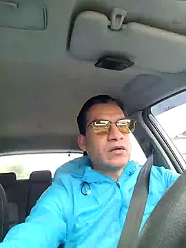Snapshot of ChrisFloresP chatting on 06-21-26, 06:10 ChrisFloresP online show from 06-21-26, 06:10