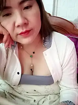 Lily-ross22 online show from 02-10-26, 04:22