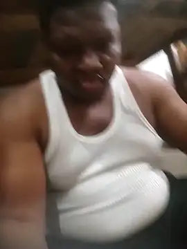 LovelyHughes online show from 12-20-25, 08:32