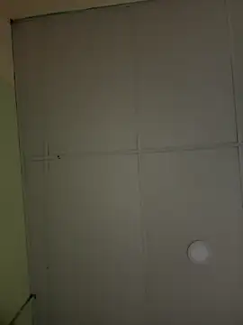 Snapshot of tratosucio chatting on 12-23-25, 01:03 tratosucio online show from 12-23-25, 01:03