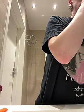 TomilaSi online show from 04-02-26, 07:22