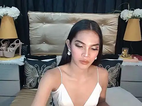 Snapshot of SexyPetiteAra chatting on 11-28-25, 10:56 SexyPetiteAra online show from 11-28-25, 10:56