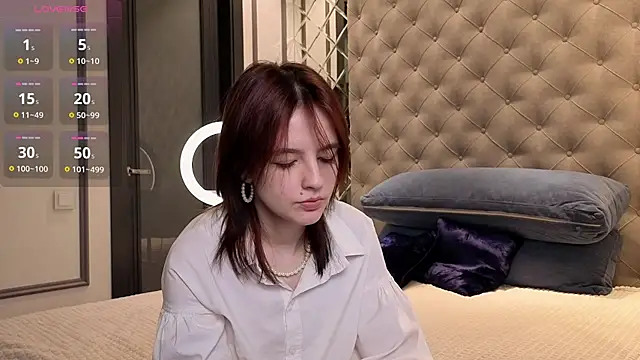 SharaSauer online show from 04-14-26, 01:22