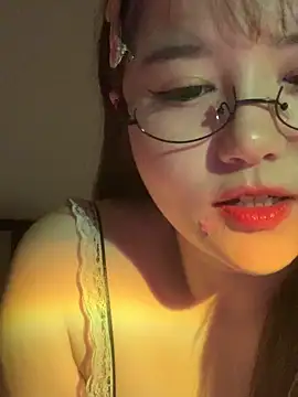 Snapshot of boniu-mimi chatting on 11-30-25, 02:32 boniu-mimi online show from 11-30-25, 02:32