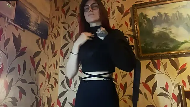 Snapshot of MangledShale chatting on 12-03-25, 07:05 MangledShale online show from 12-03-25, 07:05