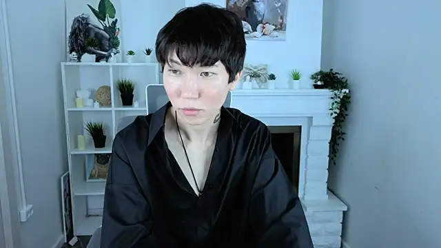 Snapshot of YugoAsian chatting on 12-04-25, 08:39 YugoAsian online show from 12-04-25, 08:39