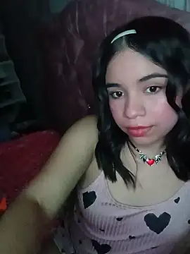 Snapshot of Tatiana18Strip chatting on 12-16-25, 06:51 Tatiana18Strip online show from 12-16-25, 06:51