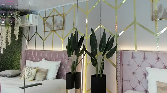 Snapshot of Lola_saenz_ chatting on 02-05-26, 12:10 Lola saenz online show from 02-05-26, 12:10