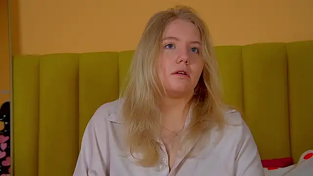 EmilyEvanse online show from 02-19-26, 06:20