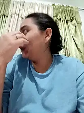 culona2417 online show from 12-19-25, 06:42