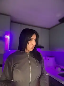 SaraAndrade  online show from 04-07-26, 11:32