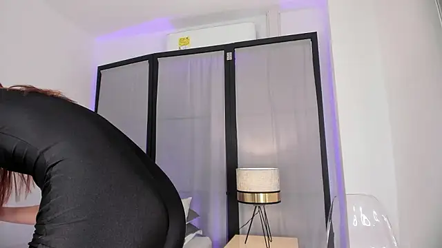 niicole steele  online show from 02-28-26, 05:58