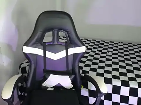 Snapshot of HannaSmith_hot chatting on 03-03-26, 01:45 HannaSmith hot online show from 03-03-26, 01:45