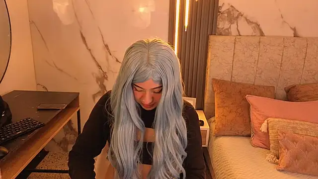 Snapshot of Kattie_sweet1 chatting on 11-28-25, 01:03 Kattie sweet1 online show from 11-28-25, 01:03